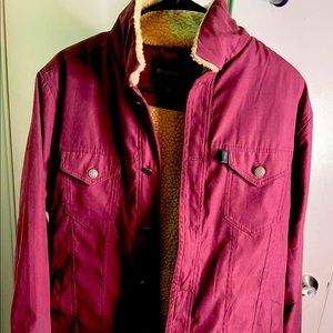 Aeropostale - A87 Sherpa